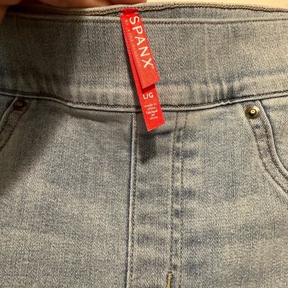 Spanx Distressed Skinny Jean With Side Stripe Light Wash Blue Size L - Picture 9 of 14